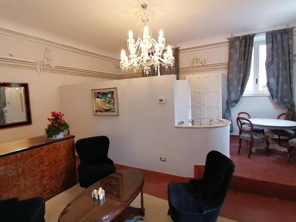 Ferienwohnung Domus Almapetra Ai Fori Imperiali Rom Exterior foto